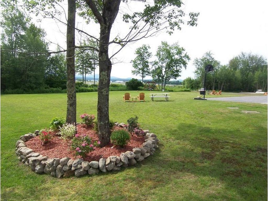 Acadia Sunrise Motel Trenton Exterior photo